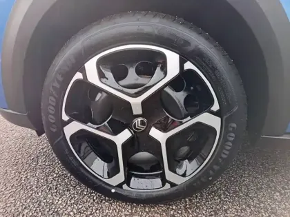 Photo 12 Citroën C3  Hybride 110 ch e-DCS6