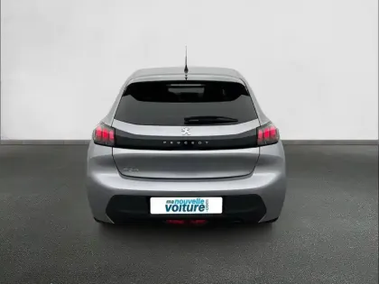 Photo 24 Peugeot 208  PureTech 100 S&S BVM6