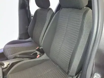 Photo 8 Peugeot 208  PureTech 100 S&S BVM6