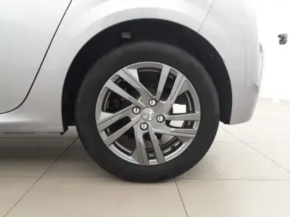 Photo 3 Peugeot 208  PureTech 100 S&S BVM6