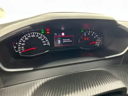 Photo 29 Peugeot 208  PureTech 100 S&S BVM6