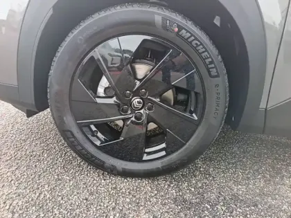 Photo 12 Citroën C5 aircross  Hybride 145 e-DCS6