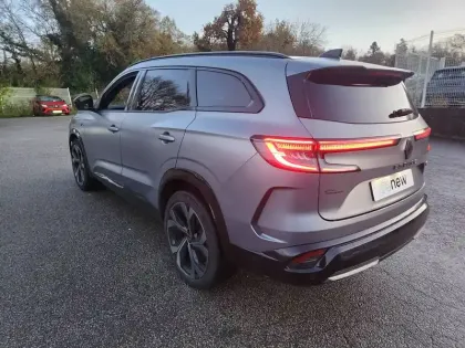 Photo 1 Renault Espace  E-Tech hybrid 200