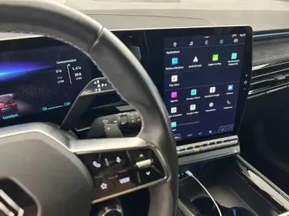 Photo 11 Renault Espace  E-Tech hybrid 200