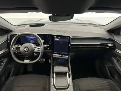 Photo 27 Renault Espace  E-Tech hybrid 200