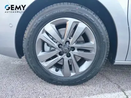 Photo 10 Peugeot Expert  CA FIXE XL DIESEL 180 CH AUTOMATIQUE