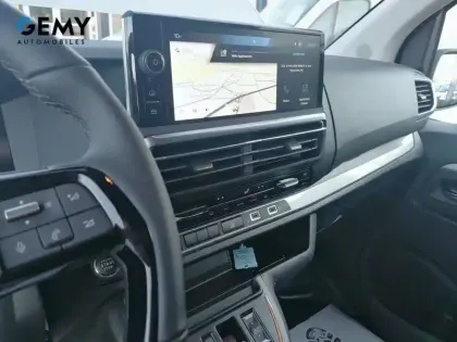 Photo 12 Peugeot Expert  CA FIXE XL DIESEL 180 CH AUTOMATIQUE