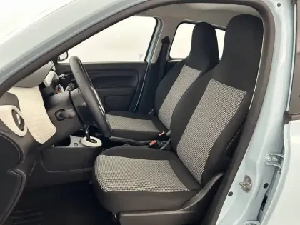 Photo 8 Renault Twingo  III Achat Intégral - 21