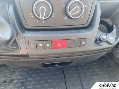 Photo 21 Peugeot Boxer  PDC 435 L4 BLUEHDI 140 S&S BVM6