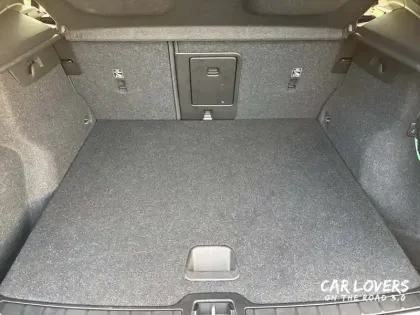 Photo 14 Volvo Xc40  T4 Recharge 129+82 ch DCT7