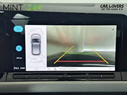 Photo 24 Volkswagen Golf  2.0 TDI SCR 150 DSG7