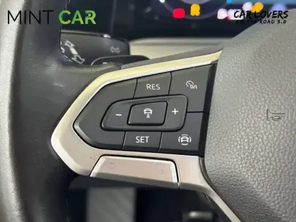 Photo 15 Volkswagen Golf  2.0 TDI SCR 150 DSG7