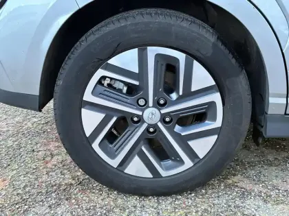 Photo 7 Hyundai Kona  Electrique 64 kWh - 204 ch