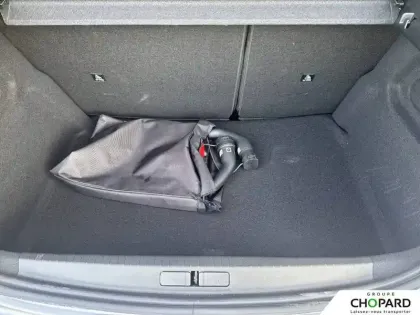 Photo 7 Peugeot 208  Electrique 54 kWh 156ch