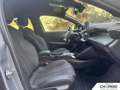 Photo 12 Peugeot 208  Electrique 54 kWh 156ch