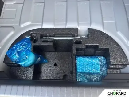 Photo 23 Peugeot 208  Electrique 54 kWh 156ch