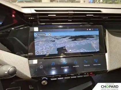 Photo 12 Peugeot 408  Electrique 58 kWh 210ch