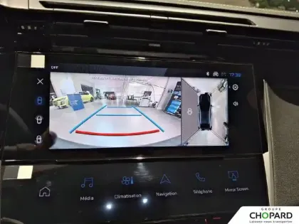 Photo 15 Peugeot 408  Electrique 58 kWh 210ch