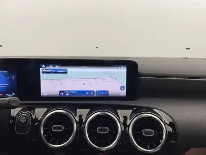 Photo 20 Mercedes Classe A  250 e Hybrid EQ 8G-DCT