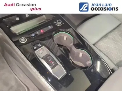 Photo 13 Audi A5  Avant e-hybrid 299 ch S tronic 7 Quattro