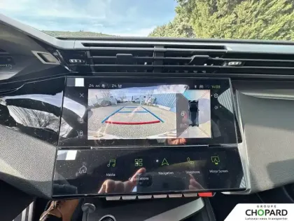 Photo 14 Peugeot 308  Hybrid 145 e-DCS6