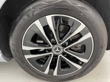 Photo 16 Mercedes Classe A  250 e 8G-DCT