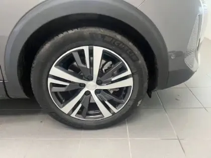 Photo 8 Peugeot 3008  Hybrid 225 e-EAT8