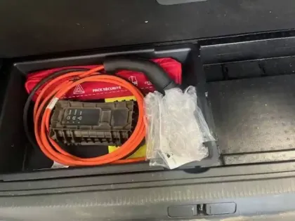 Photo 12 Peugeot 3008  Hybrid 225 e-EAT8