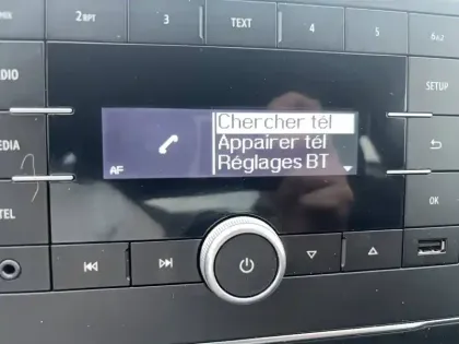 Photo 29 Renault Clio  SOCIETE BLUE DCI 85