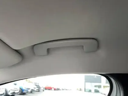 Photo 38 Renault Clio  SOCIETE BLUE DCI 85