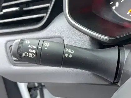 Photo 24 Renault Clio  SOCIETE BLUE DCI 85