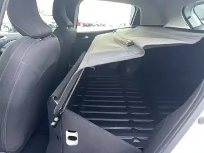 Photo 13 Renault Clio  SOCIETE BLUE DCI 85