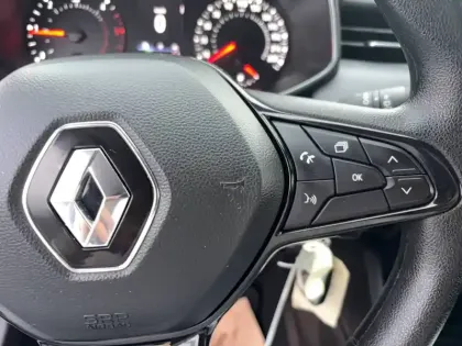 Photo 21 Renault Clio  SOCIETE BLUE DCI 85