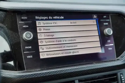 Photo 28 Volkswagen T-cross  1.0 TSI 115 Start/Stop BVM6