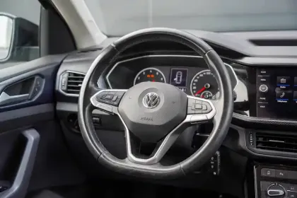 Photo 21 Volkswagen T-cross  1.0 TSI 115 Start/Stop BVM6