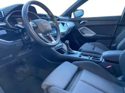 Photo 14 Audi Q3  35 TDI 150 ch