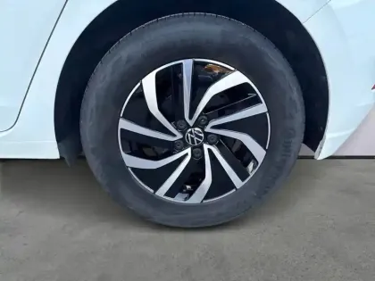 Photo 17 Volkswagen Polo  1.0 TSI 95 S&S BVM5