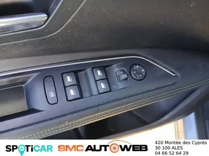 Photo 74 Peugeot 3008  Puretech 130ch S&S BVM6