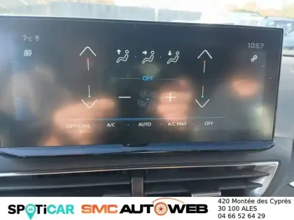 Photo 80 Peugeot 3008  Puretech 130ch S&S BVM6