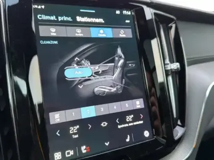 Photo 30 Volvo Xc60  T8 AWD Hybride rechargeable 310 ch+145 ch Geartronic 8