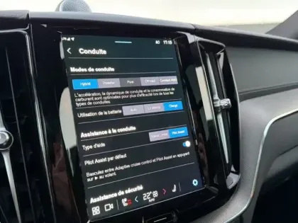 Photo 32 Volvo Xc60  T8 AWD Hybride rechargeable 310 ch+145 ch Geartronic 8