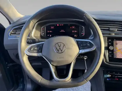 Photo 11 Volkswagen Tiguan  2.0 TDI 150ch DSG7