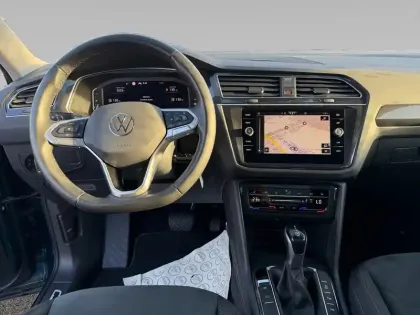 Photo 14 Volkswagen Tiguan  2.0 TDI 150ch DSG7