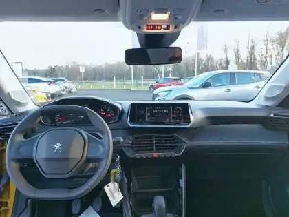 Photo 9 Peugeot 208  PureTech 75 S&S BVM5