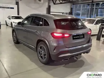 Photo 34 Mercedes GLA  200 d 8G-DCT