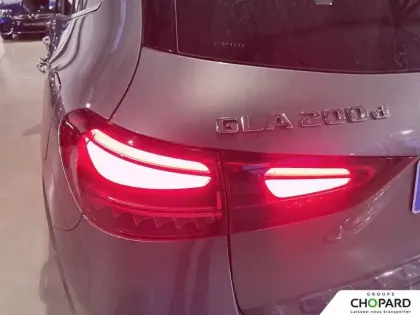 Photo 27 Mercedes GLA  200 d 8G-DCT