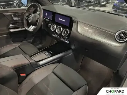 Photo 12 Mercedes GLA  200 d 8G-DCT