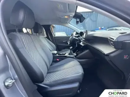 Photo 108 Peugeot 208  100 S&S BVM6