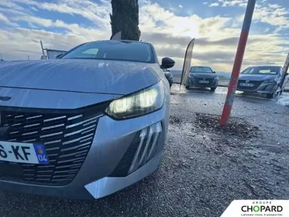 Photo 21 Peugeot 208  100 S&S BVM6