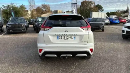 Photo 3 Mitsubishi Eclipse Cross  2.4 MIVEC PHEV Twin Motor 4WD